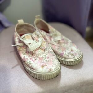 Floral & butterfly toddler tennis shoe